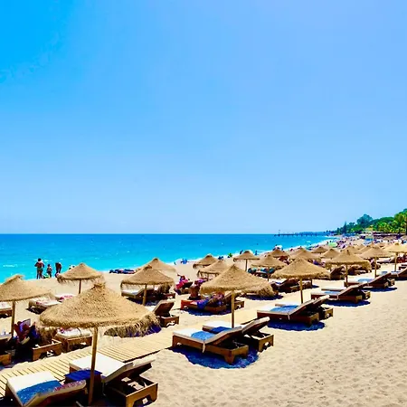 别墅 Trocadero Beach, Tennis And Pool 马尔韦利亚